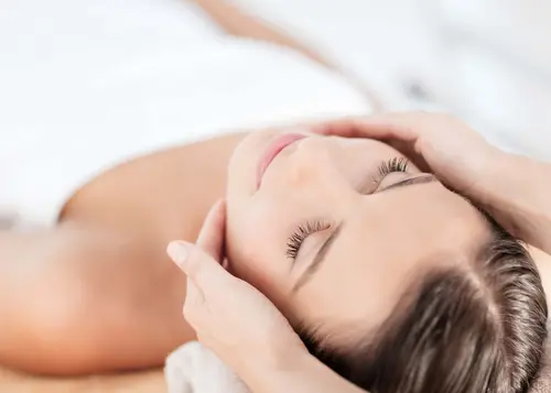 Deep Sensorial Head Spa (55 Min.)