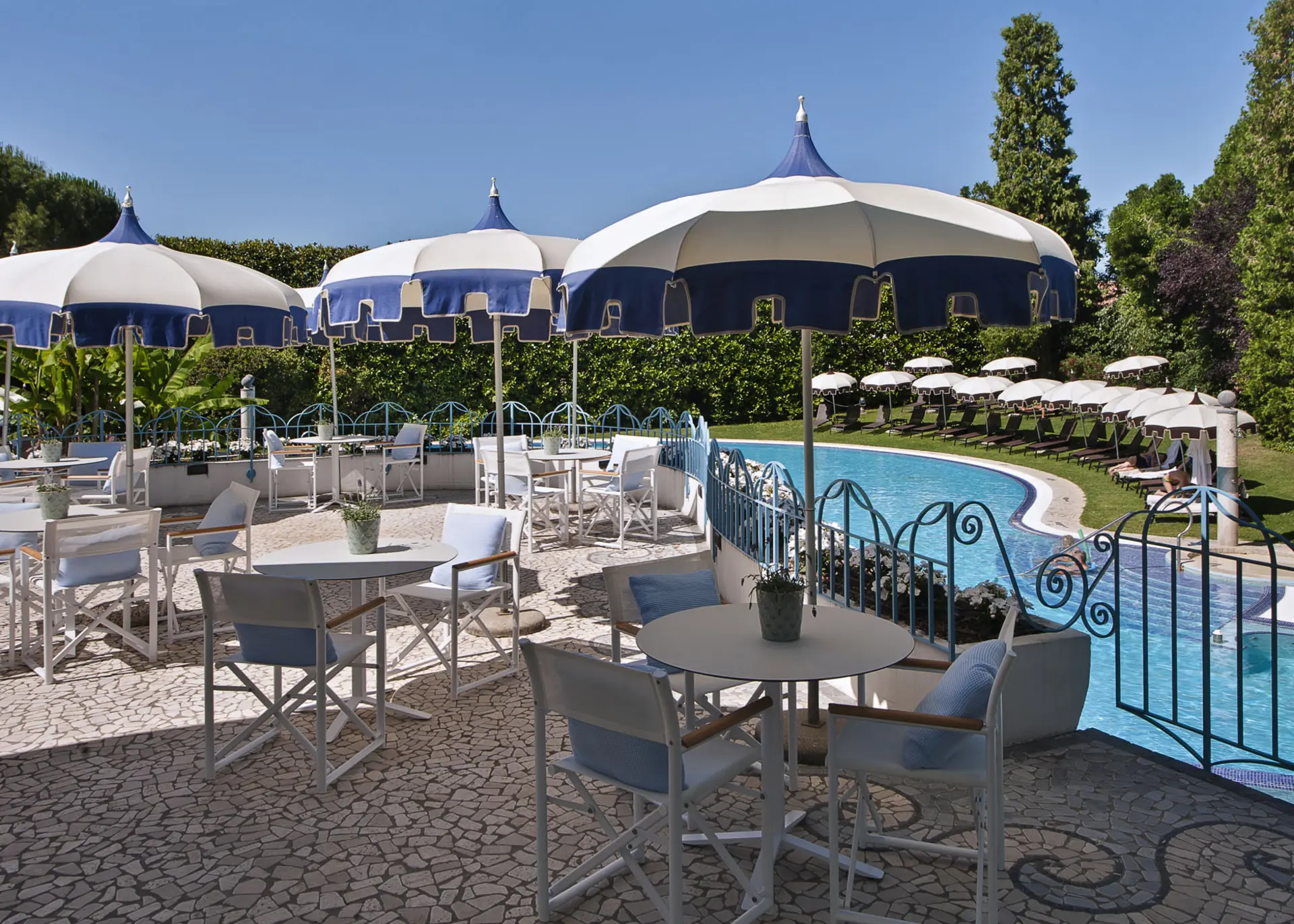 La Terrazza: Mittagessen im Freien in Abano Terme La Terrazza: Mittagessen im Freien in Abano Terme